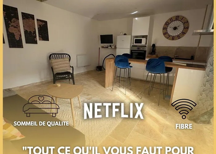 Domus De La Pierre